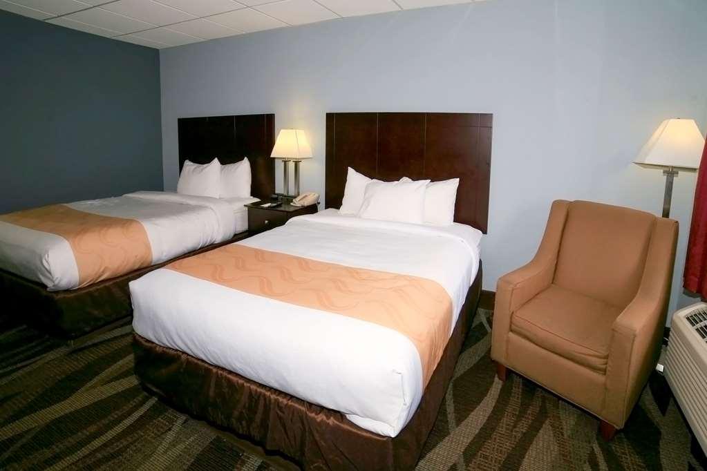 Quality Inn Downtown Helen Habitación foto